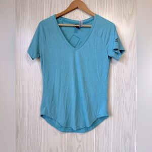 Adidas Blue Women’s Athletic Top Size Small LNC